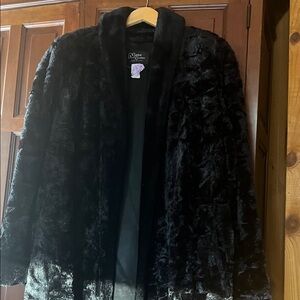 Vintage beautiful  black full length faux fur coat size XL